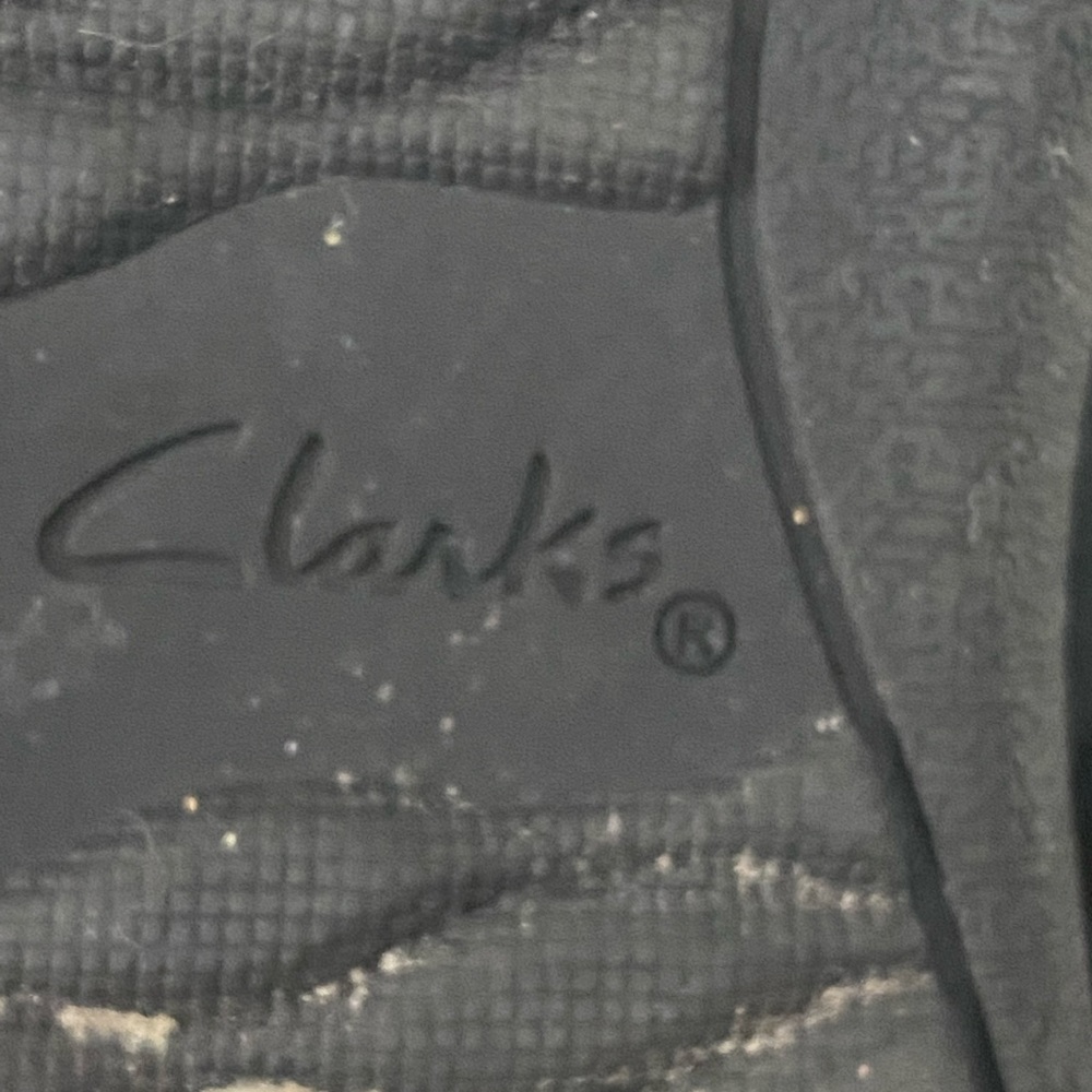 Sandals - Picture 2 of 2